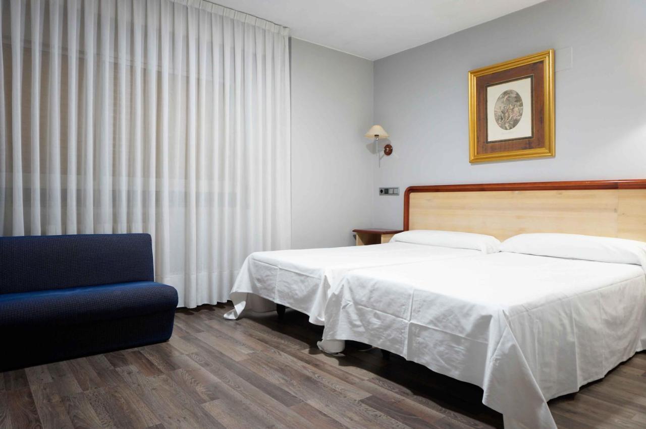 Cesaraugusta Hotel Сарагоса Екстериор снимка