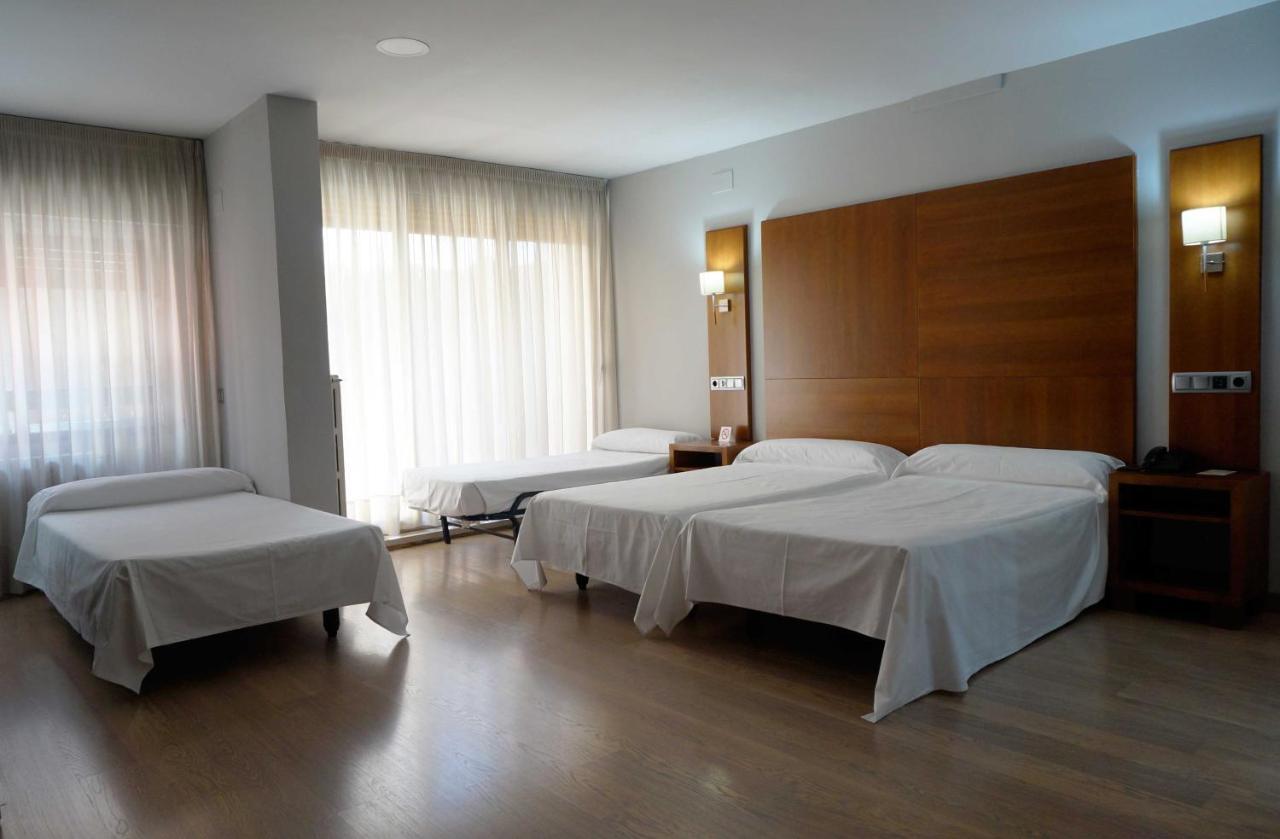 Cesaraugusta Hotel Сарагоса Екстериор снимка